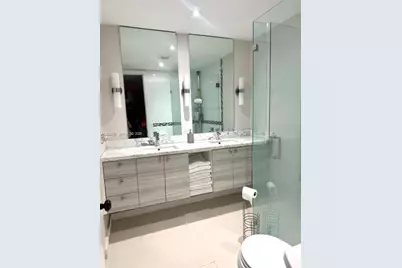 9551 NW 19th Pl, Sunrise, FL 33322 - Photo 15