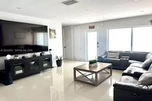 9551 NW 19th Pl, Sunrise, FL 33322 - Photo 5