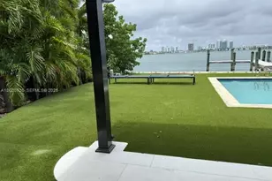 1101 S Shore Dr, Miami Beach, FL 33141 - Photo 39