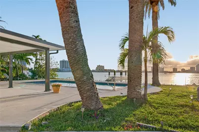 1101 S Shore Dr #1, Miami Beach, FL 33141 - Photo 37