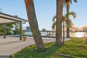 1101 S Shore Dr, Miami Beach, FL 33141 - Photo 37