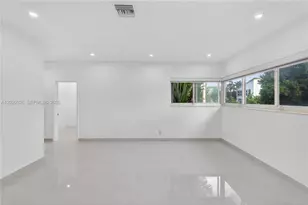 1101 S Shore Dr, Miami Beach, FL 33141 - Photo 15