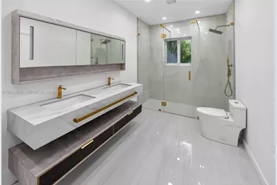 1101 S Shore Dr #1, Miami Beach, FL 33141 - Photo 17