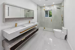 1101 S Shore Dr, Miami Beach, FL 33141 - Photo 17