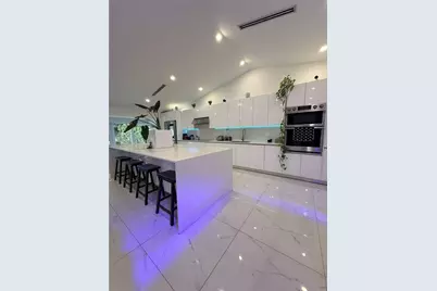 11640 NW 23rd St, Coral Springs, FL 33065 - Photo 15