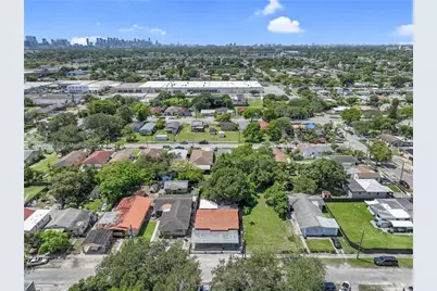 1360 NW 77th St, Miami, FL 33147 - Photo 39