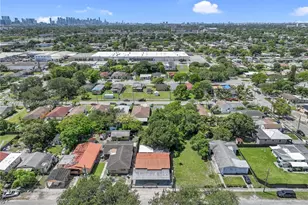 1360 NW 77th St, Miami, FL 33147 - Photo 39