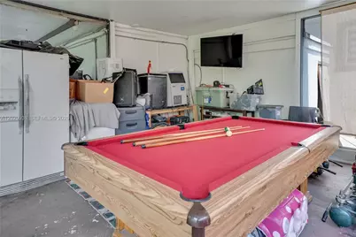 1360 NW 77th St, Miami, FL 33147 - Photo 27
