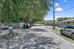 1360 NW 77th St, Miami, FL 33147 - Photo 31