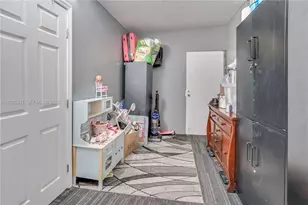 1360 NW 77th St, Miami, FL 33147 - Photo 25