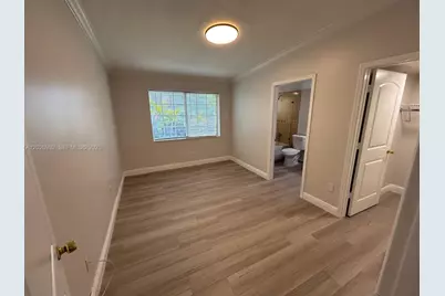 1135 92nd St #102, Bay Harbor Islands, FL 33154 - Photo 11