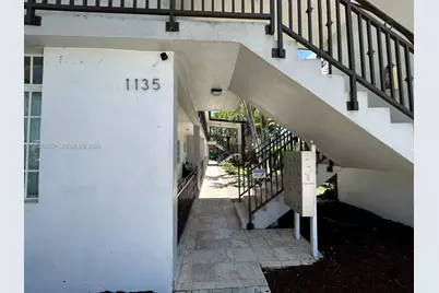1135 92nd St #102, Bay Harbor Islands, FL 33154 - Photo 5