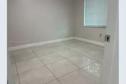 1135 92nd St #102, Bay Harbor Islands, FL 33154 - Photo 9