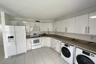 13045 SW 68th St, Miami, FL 33183 - Photo 19