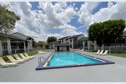 13045 SW 68th St #102, Miami, FL 33183 - Photo 1