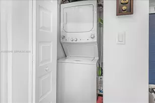 8301 NW 41st St, Doral, FL 33166 - Photo 29