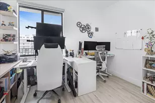 8301 NW 41st St, Doral, FL 33166 - Photo 33