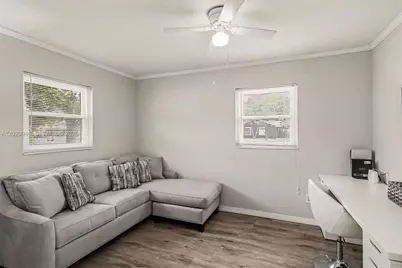 205 E Sugarland Cir, Clewiston, FL 33440 - Photo 17