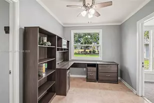 205 E Sugarland Cir, Clewiston, FL 33440 - Photo 15