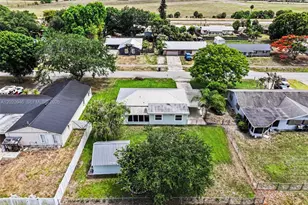 205 E Sugarland Cir, Clewiston, FL 33440 - Photo 27