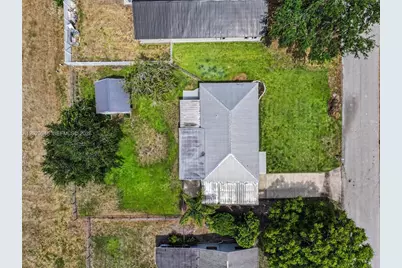 205 E Sugarland Cir, Clewiston, FL 33440 - Photo 29