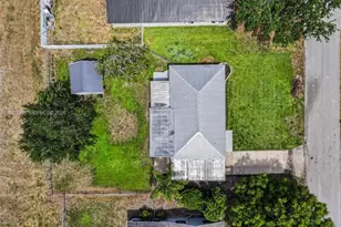 205 E Sugarland Cir, Clewiston, FL 33440 - Photo 29