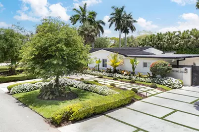 8200 SW 102nd St, Miami, FL 33156 - Photo 9