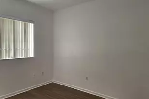 8835 S Isles Cir, Tamarac, FL 33321 - Photo 13