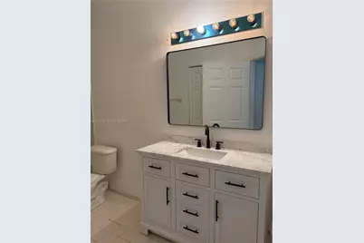8835 S Isles Cir #8835, Tamarac, FL 33321 - Photo 15