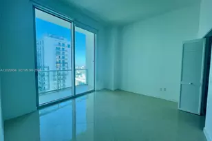 300 S Biscayne Blvd, Miami, FL 33131 - Photo 7