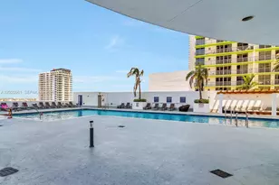 1750 N Bayshore Dr, Miami, FL 33132 - Photo 31