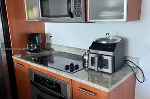 185 SW 7th St, Miami, FL 33130 - Photo 3