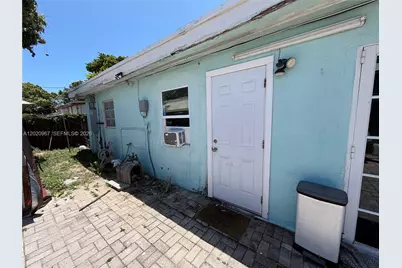 1927 Arthur St #STUDIO, Hollywood, FL 33020 - Photo 7