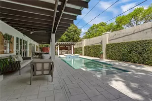 95 Shore Dr W, Miami, FL 33133 - Photo 25