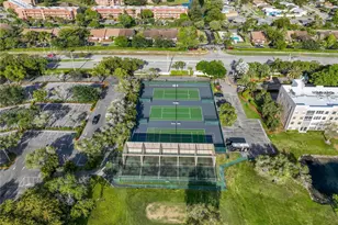10466 Sunrise Lakes Blvd, Sunrise, FL 33322 - Photo 45