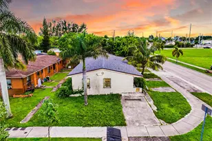 1478 NW 2nd Ave, Florida City, FL 33034 - Photo 3