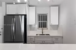 145 SW 30th Ct, Miami, FL 33135 - Photo 7