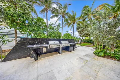 6365 Collins Ave #2301, Miami Beach, FL 33141 - Photo 57