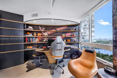 6365 Collins Ave #2301, Miami Beach, FL 33141 - Photo 19