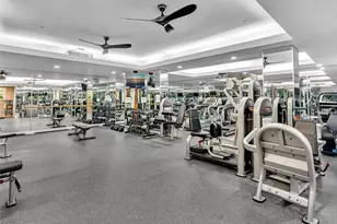 10101 Collins Ave, Bal Harbour, FL 33154 - Photo 45
