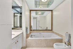 10101 Collins Ave, Bal Harbour, FL 33154 - Photo 39