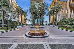10101 Collins Ave, Bal Harbour, FL 33154 - Photo 9