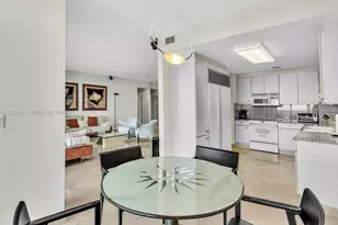 10101 Collins Ave, Bal Harbour, FL 33154 - Photo 27