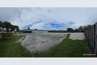 21740 NW 1st St, Pembroke Pines, FL 33029 - Photo 5
