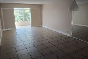 8370 Sands Point Blvd, Tamarac, FL 33321 - Photo 7