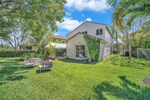 16601 Sapphire Manor, Weston, FL 33331 - Photo 25