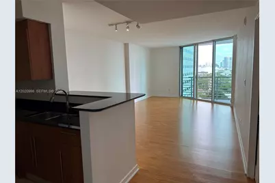 325 S Biscayne Bl #1516, Miami, FL 33131 - Photo 5