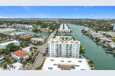 7133 Bay Dr #705, Miami Beach, FL 33141 - Photo 27
