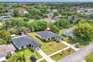 152 NW 18th St, Homestead, FL 33030 - Photo 13