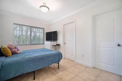 1135 92nd St #104, Bay Harbor Islands, FL 33154 - Photo 17